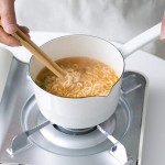 Casserole à lait émaillée 1,2 l Petite casserole en émail Pour tous les types de plaques de cuisson Compatible avec l'induction au gaz électrique - B092SHS97LR